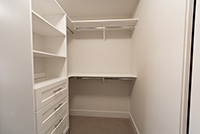 Standard Closets