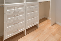 Standard Closets